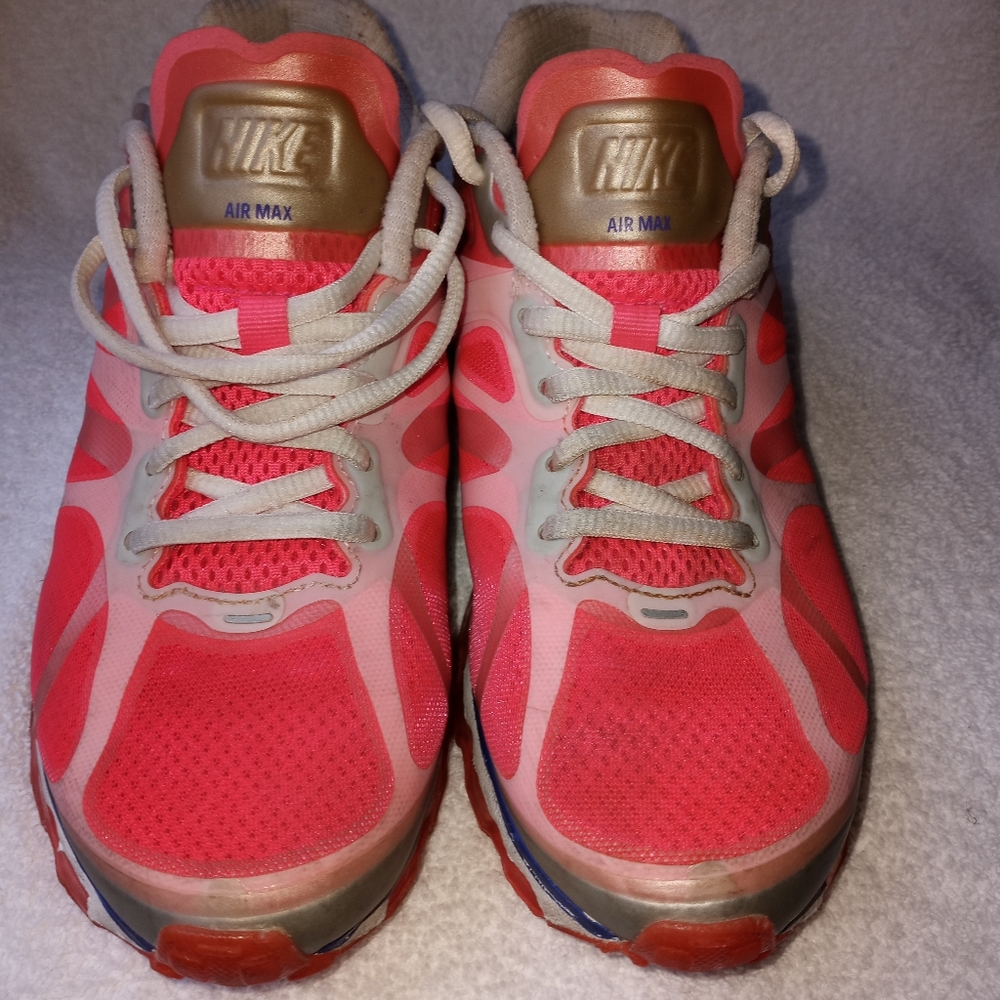 Nike Air Max Womens 5.5 8/10/11 9/28/11